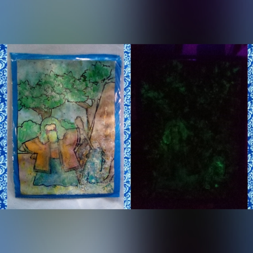🎨Exodus Glow In The Dark Watercolor Painting Art🖼